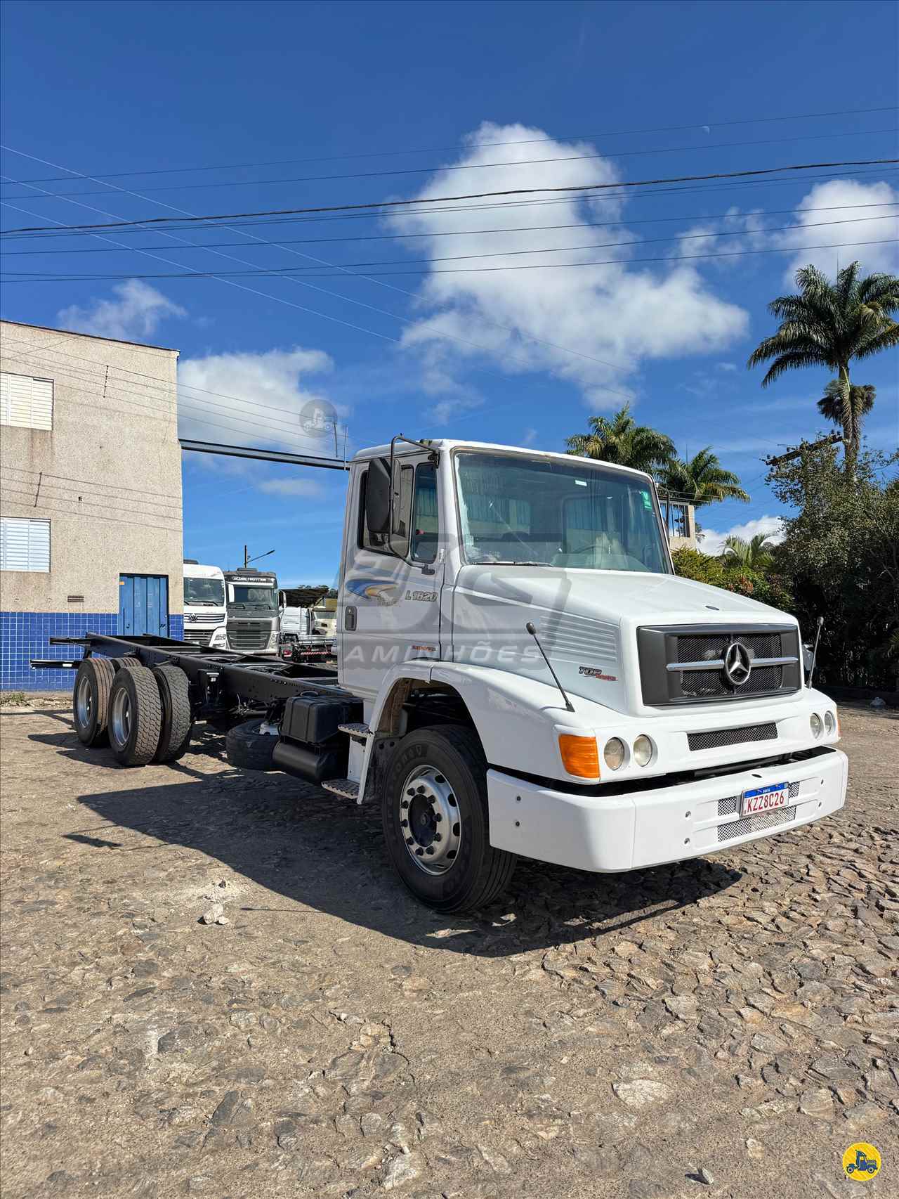 CAMINHAO MERCEDES-BENZ MB 1620 Chassis Truck 6x2 JG Veículos e Caminhões CONSELHEIRO LAFAIETE MINAS GERAIS MG